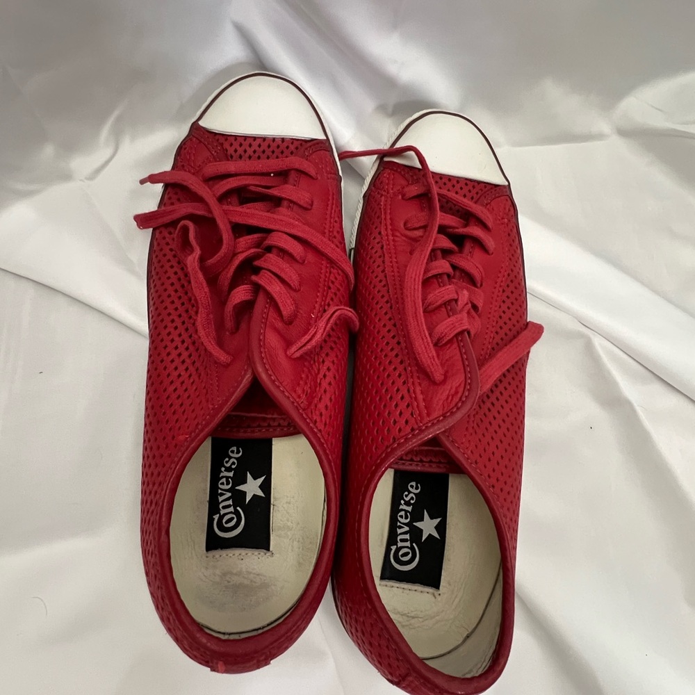 Converse Red All Star Chuck Taylor Perforated Leather Low Top Sneakers Size 10.5 - Picture 3 of 14